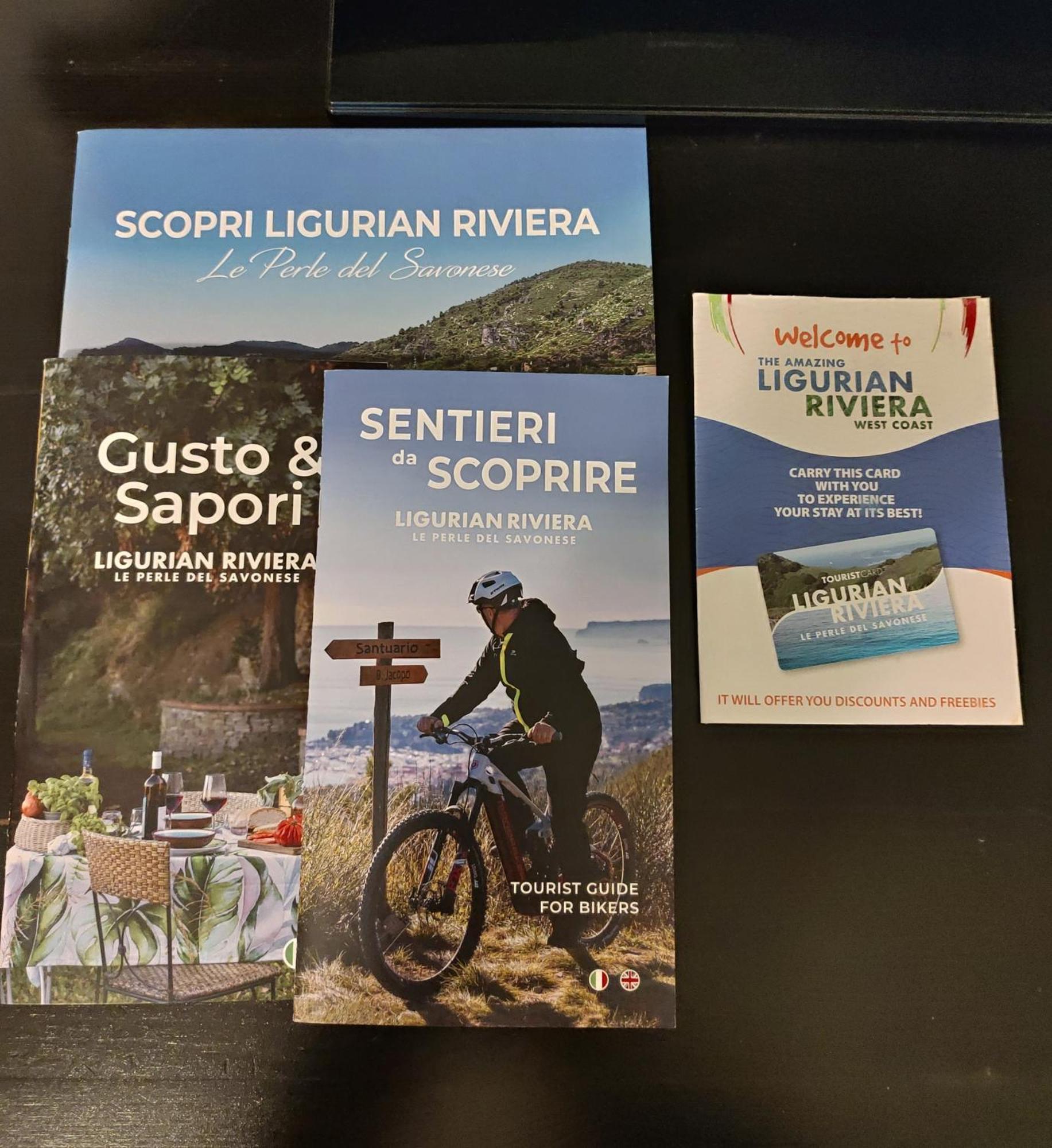 La Casa Di Flavio Casa Vacanze 알벤가 외부 사진